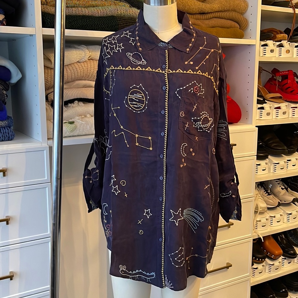 Johnny Was embroidered button shirt with sleeve tabs